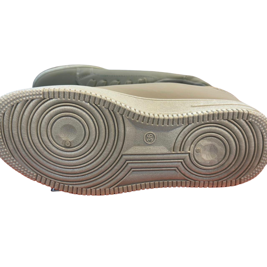 Beige casual sneakers for women